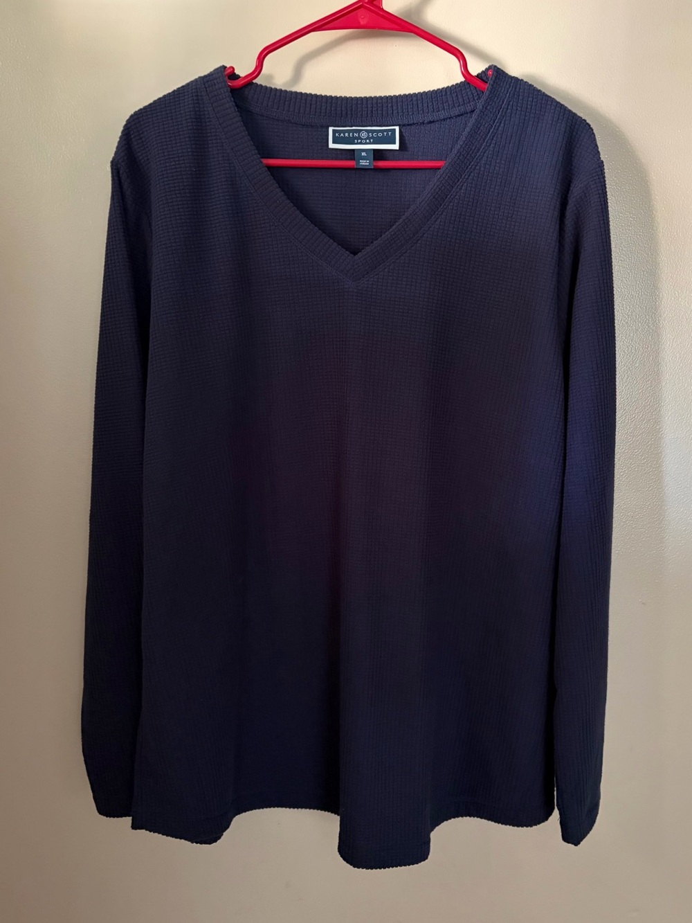 Karen Scott Women’s Dark Navy V-Neck Pullover Sweater